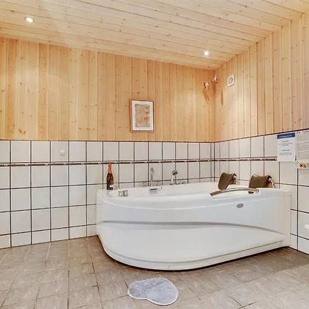 Nyaraló Tord - 350m From The Sea By Interhome *